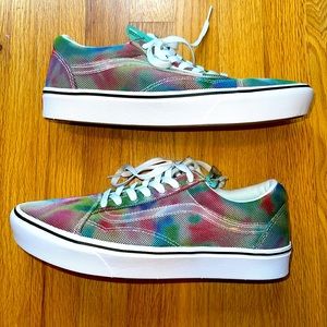 VANS COMFYCUSH OLD “ IN BLOOM” NEW!